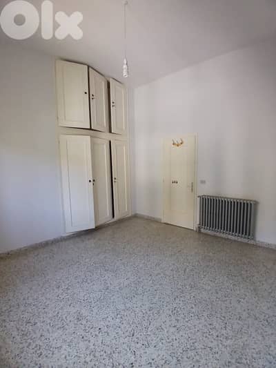 Apartment for Rent In Bikfaiya  شقة للإيجار في بكفيا