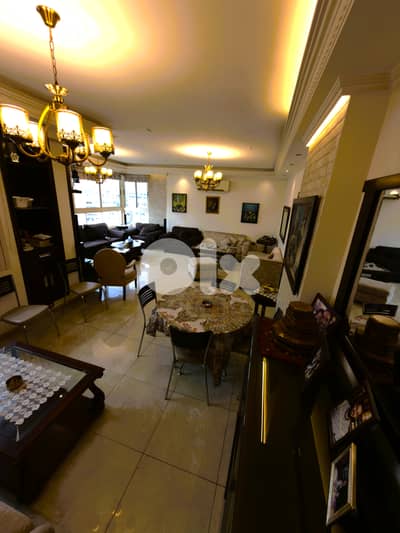 Apartment for sale in Furn El Chebbak شقة للبيع في فرن الشباك