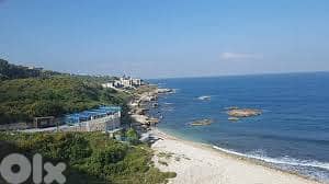 BATROUN PRIME LOCATION 9000SQ (100$/SQ) 20/40 ZONE SEA VIEW