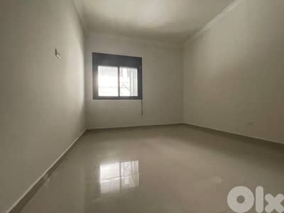 225m2 apartment+Open View 4sale in New Mar Takla - شقة في نيو مار تقلا