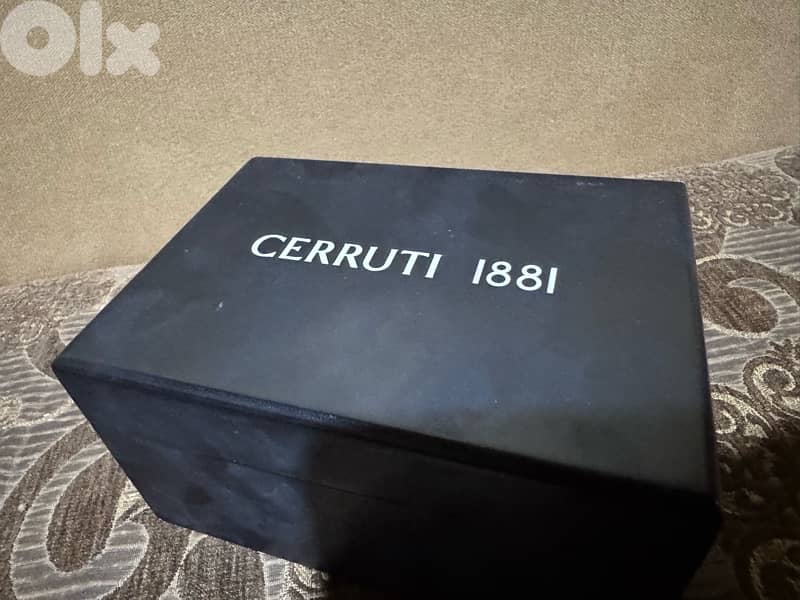 CERRUTI 1881 WATCH 40mm LIKE NEW SWISS MADE SWITZRLAND WITH BOX 4
