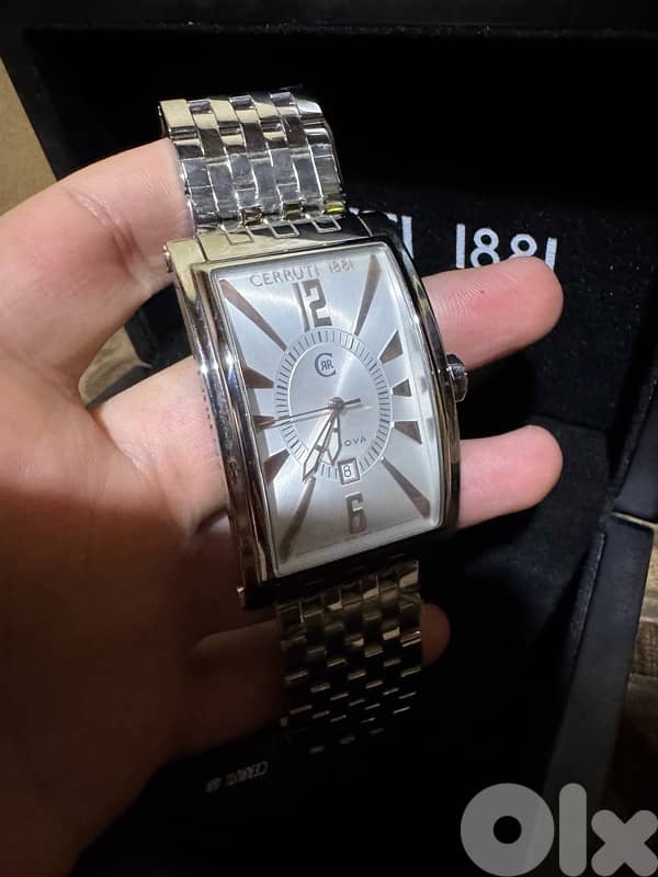 CERRUTI 1881 WATCH 40mm LIKE NEW SWISS MADE SWITZRLAND WITH BOX 9