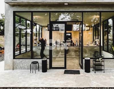 Amazing restaurant or shop with outdoor terrace saifi
