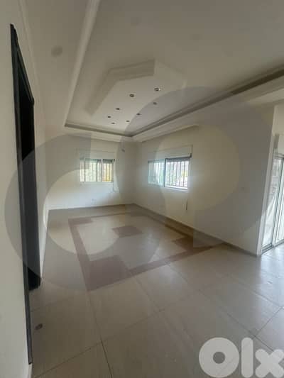 For Rent — Spacious Apartment in Safra ! REF#CO131066 !