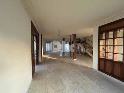 SPACIOUS DUPLEX IN ACHRAFIEH PRIME (600SQ) 3 BEDROOMS , (AC-957)
