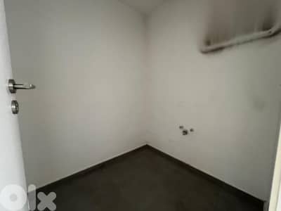 Office for Rent in Hamra – Prime Locationمكتب مميز للإيجار في الحمرا –