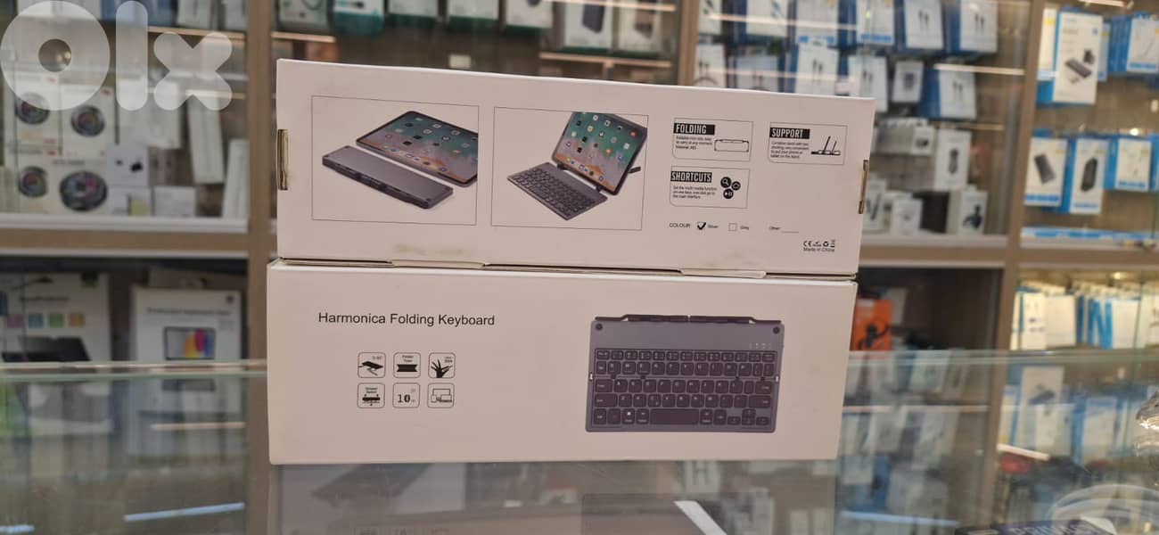 HARMONICA FOLDING KEYBOARD  20$ 0
