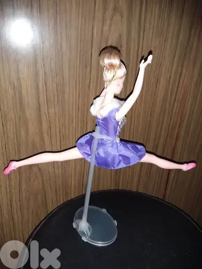 JEWEL SKATING Barbie Mattel98 great doll similar dress+Ballerina shoes