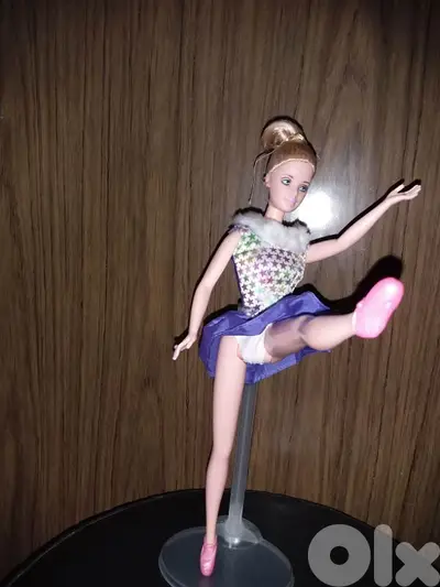 JEWEL SKATING Barbie Mattel98 great doll similar dress+Ballerina shoes