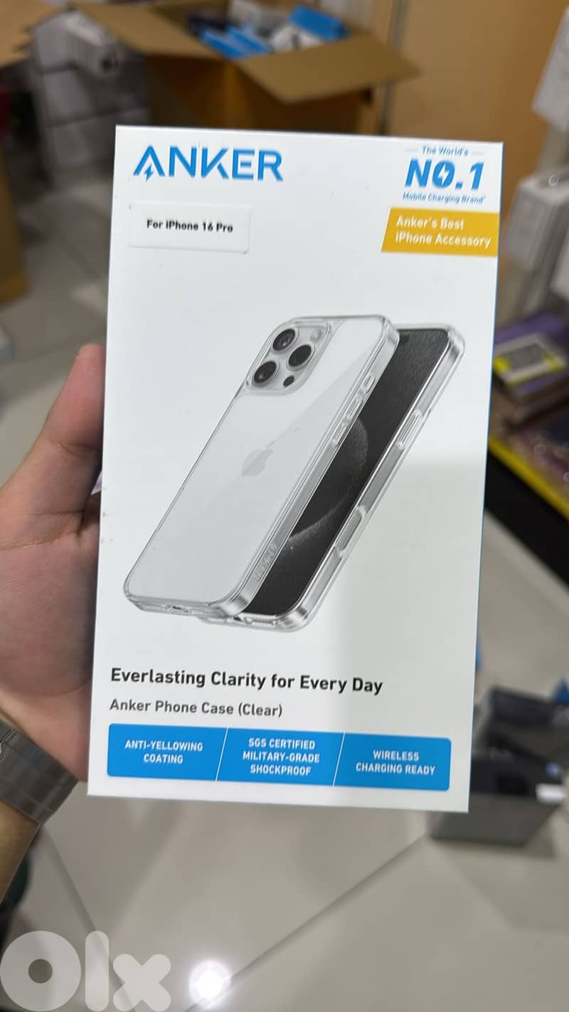 Anker clear phone case iphone 16 pro 10$ 0