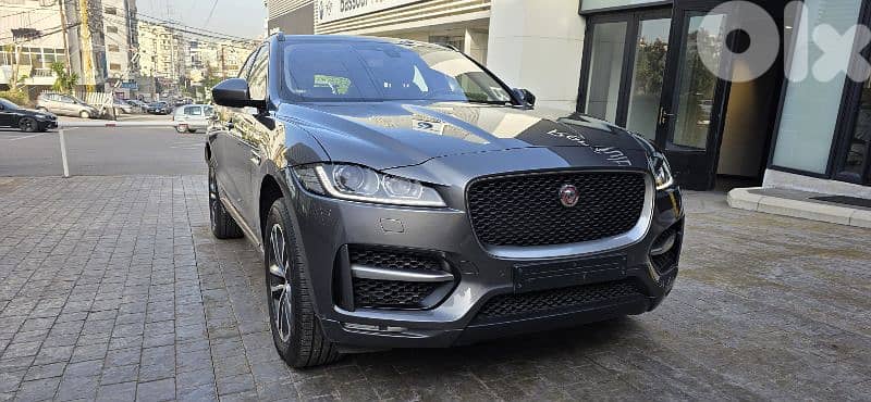 Jaguar F-Pace 2018 0
