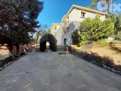 Prime Location Villa with Mountain View, Chalimar,Baabdat REF#KR131079