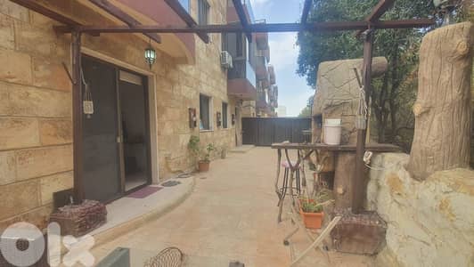 Apartment For Sale In Eddeh - شقة للبيع في إده