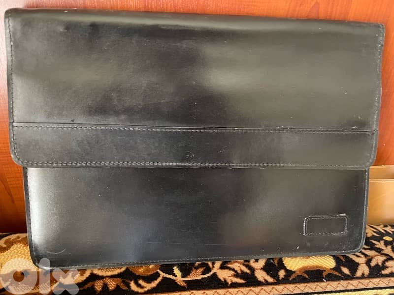 Men’s Briefcases 0