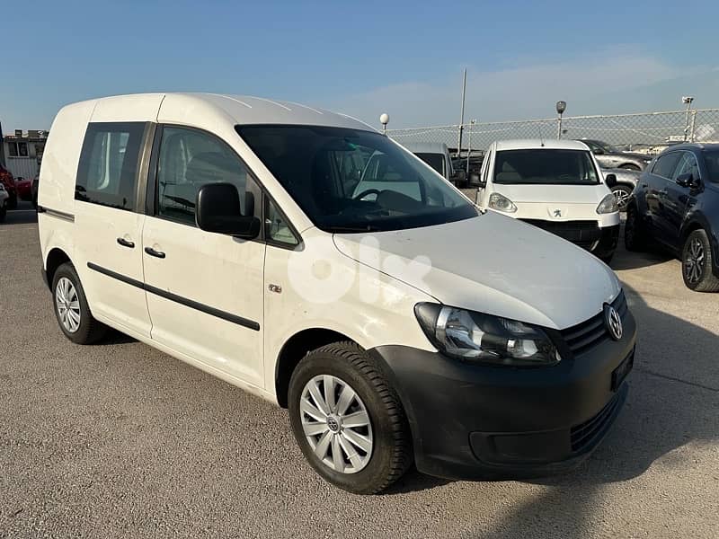 Volkswagen Caddy 2015 suitzerland origine 0