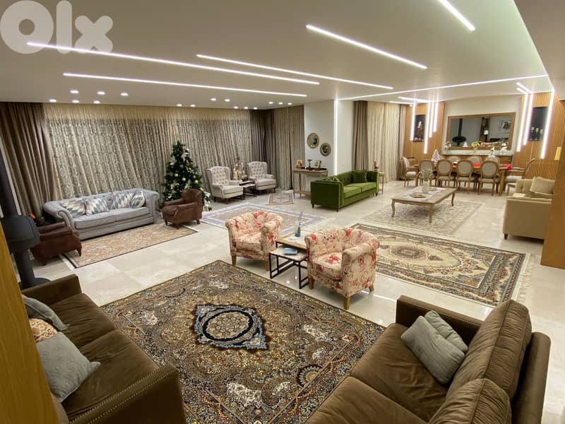 Luxurious Fully Furnished Apartment for Rent in Monteverde. 0