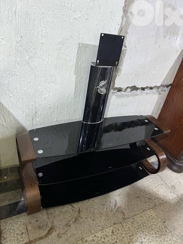 unit tv used like new 79$ 0