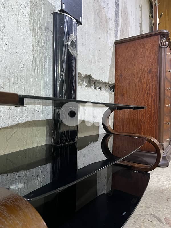 unit tv used like new 79$ 3
