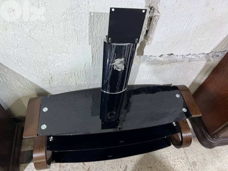 unit tv used like new 79$ 4