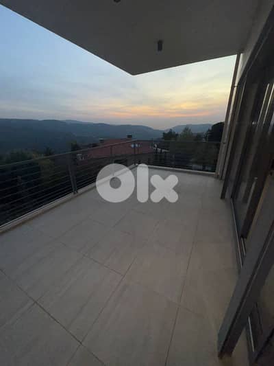 apartment For rent in broumana شقة للايجار في برمانا