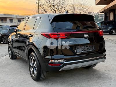 Kia Sportage model 2020 4wd super clean