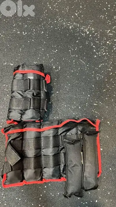 Adjustable Ankle Weights Adjustable Ankle Weights