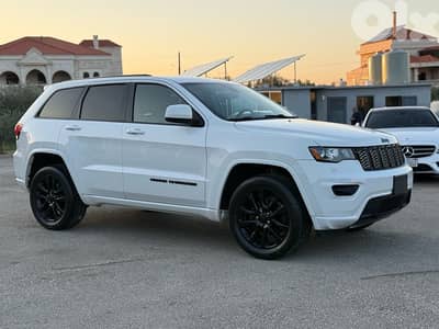 Jeep Grand Cherokee Altitude 2017
