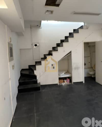 Shop for rent in Downtown ML243  محل تجاري للإيجار  في وسط المدينة