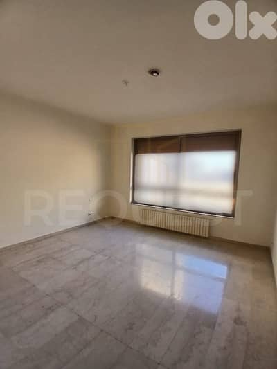Apartment For Rent in Achrafieh شقة للايجار في الأشرفية