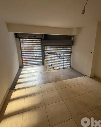 Shop for sale in Tariq El Jdideh HN252 محل للبيع  في طريق الجديدة