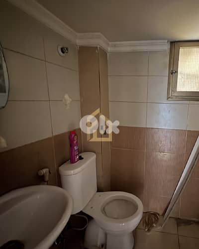 Shop for sale in Tariq El Jdideh HN252 محل للبيع  في طريق الجديدة