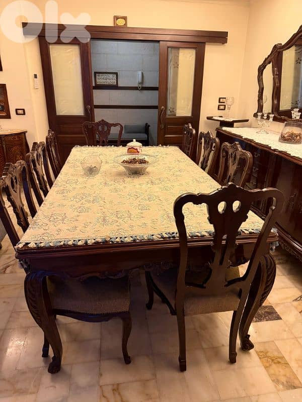 Classic Dining Room 0