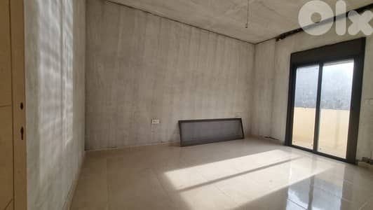 Apartment for sale in Mazraat Yachouh - شقة للبيع في مزرعة يشوع