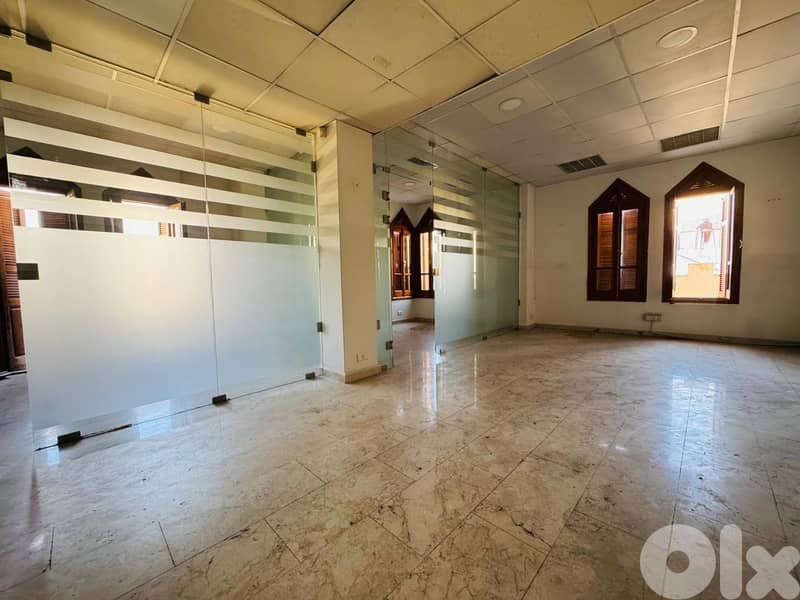 RAO26-5011 Office 230m2 for rent in Downtown Beirut , $ 2,500 cash 0