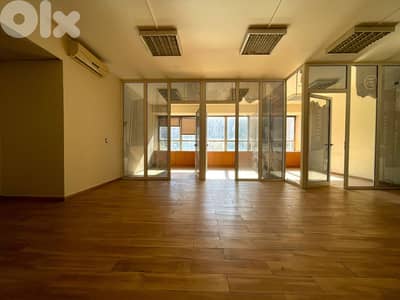 RAO26-4802 Office 100 m2for rent in Saifi - Beirut, $ 1,450 cash