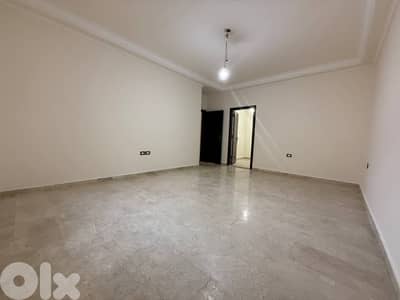 Yarzeh/ Elegant Apartment + Garden for Sale – اليرزه/ شقة أنيقة للبيع Yarzeh/ Elegant Apartment + Garden for Sale – اليرزه/ شقة أنيقة للبيع