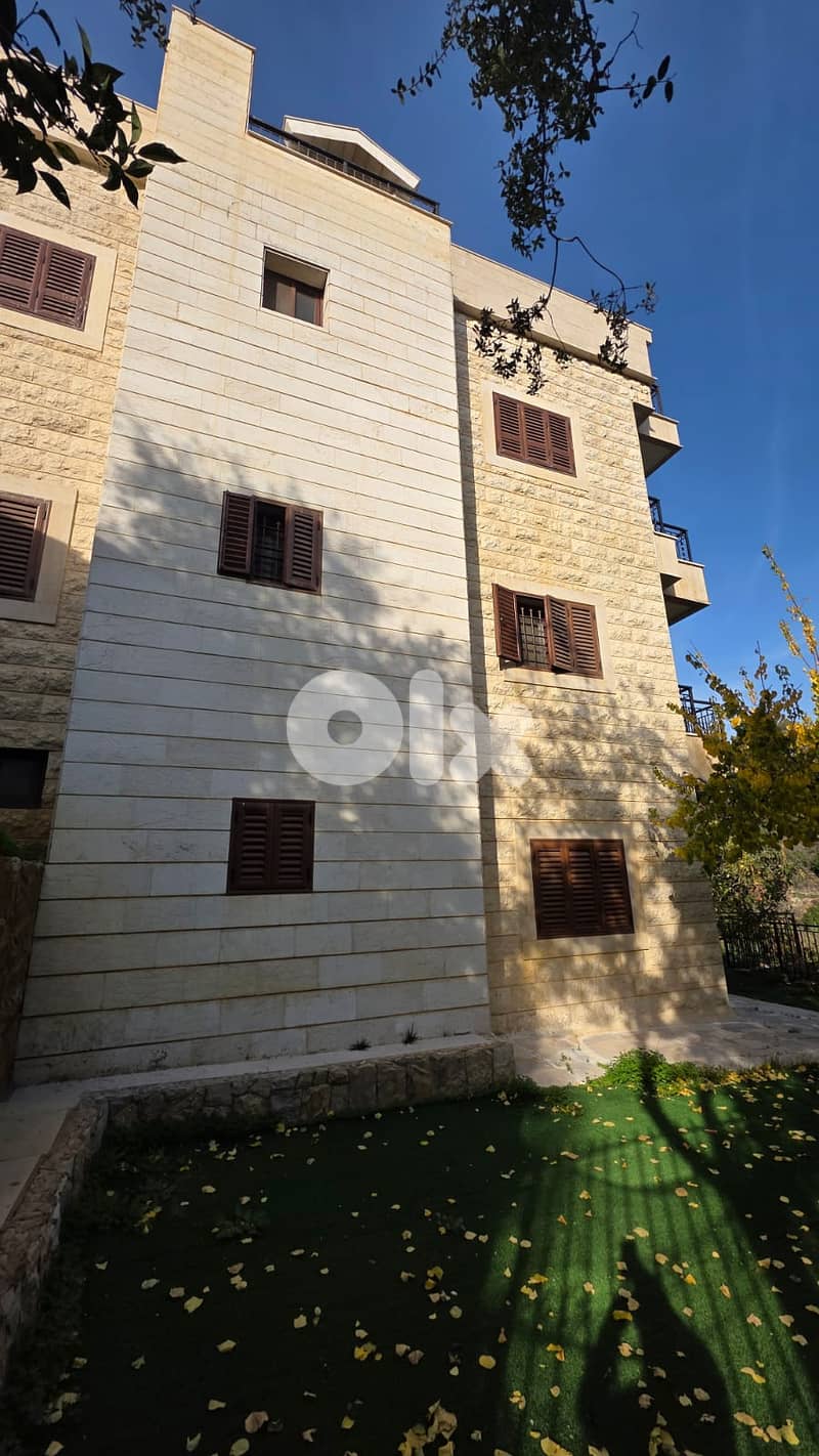 1500Sq BUILDING FOR SALE IN BAABDAT PRIME WITH OPEN VIEW, (BB-231) 0