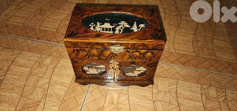 jewelery box 0