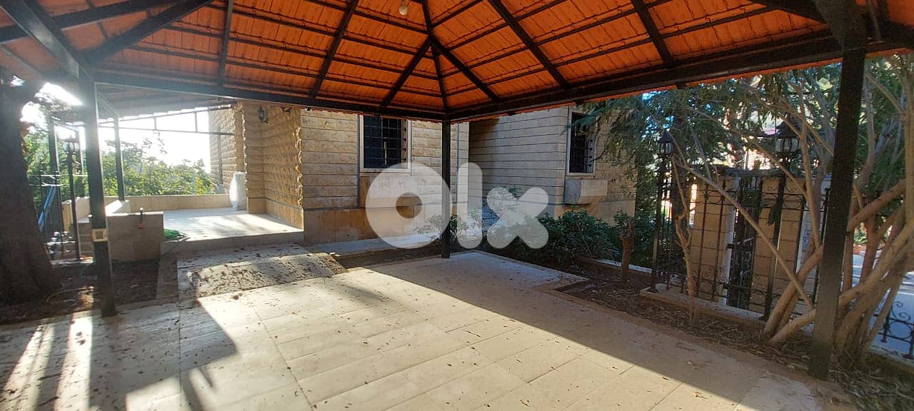 1000Sq VILLA FOR SALE IN BROUMANA  PRIME WITH HUGE GARDEN, (BR-362) 0