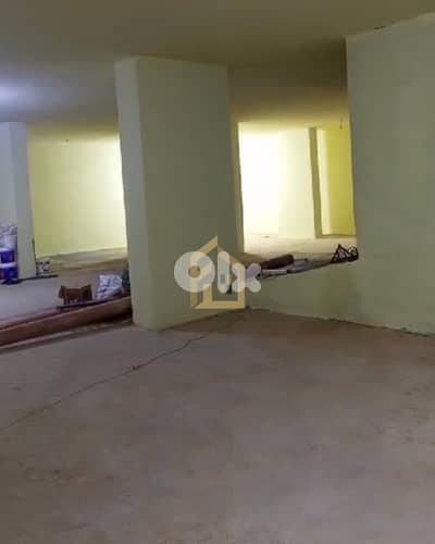 Warehouse for rent in Mar Elias HN291 مستودع للإيجار في مار إلياس