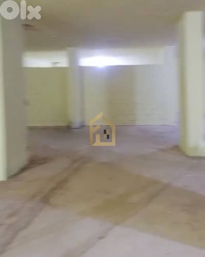 Warehouse for sale in Mar Elias HN291 مستودع للبيع  في مار إلياس