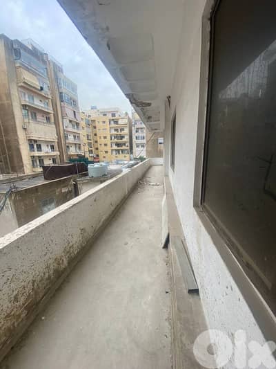 Commercial Space for Sale – Zalka