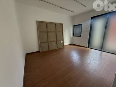 Office for Rent – Mar Mikhael | 85 sqm مكتب للإيجار – مار مخايل