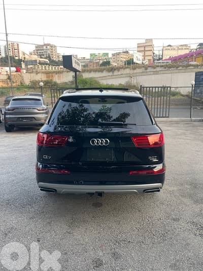 Audi Q7 2018