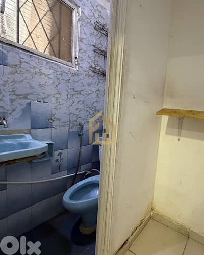 Shop for sale in Ain El Remmaneh NY277 محل للبيع في عين الرمانة