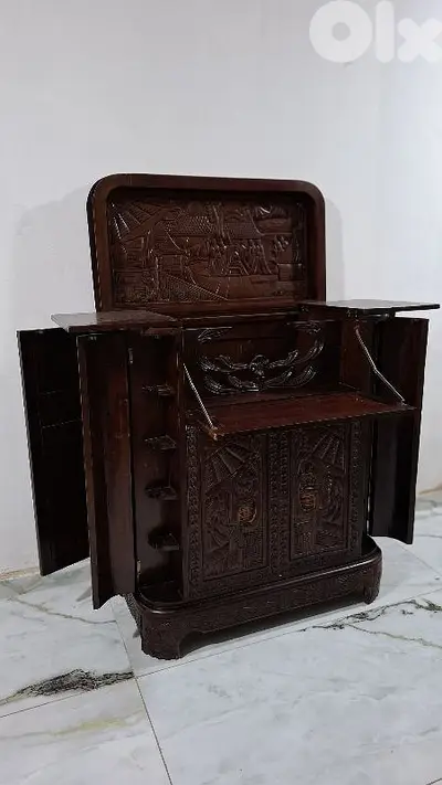 بار كافور إمبراطوري صيني ملكي منحوت يدوياً