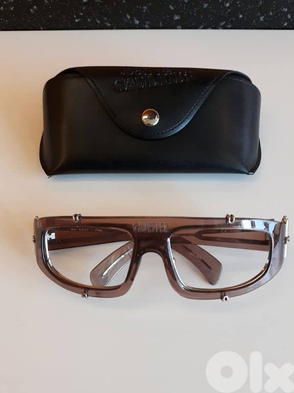 Jean Paul GAULTIER 56-6202 Vintage Sunglasses Frame + Leather Case 0