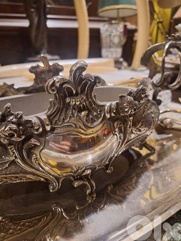 antique european gardinier 1