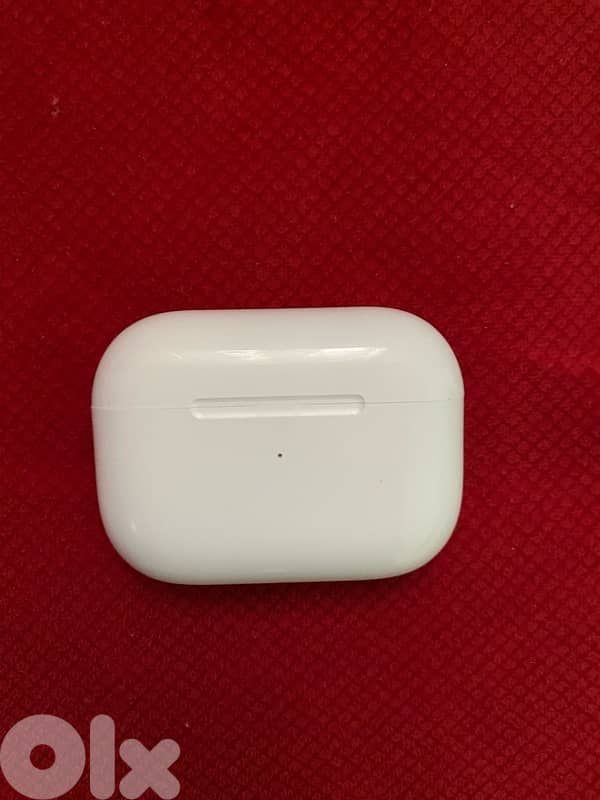 Apple AirPods Pro( 2nd generation ) New untouched 3