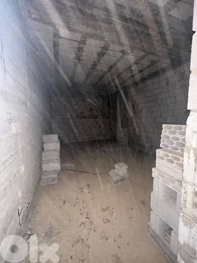 warehouse for sale in Ballouneh